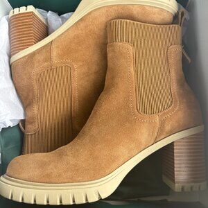 Flexx Size 9 boots Suede Brand New